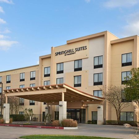 Springhill Suites By Marriott Baton Rouge North / Airport Εξωτερικό φωτογραφία