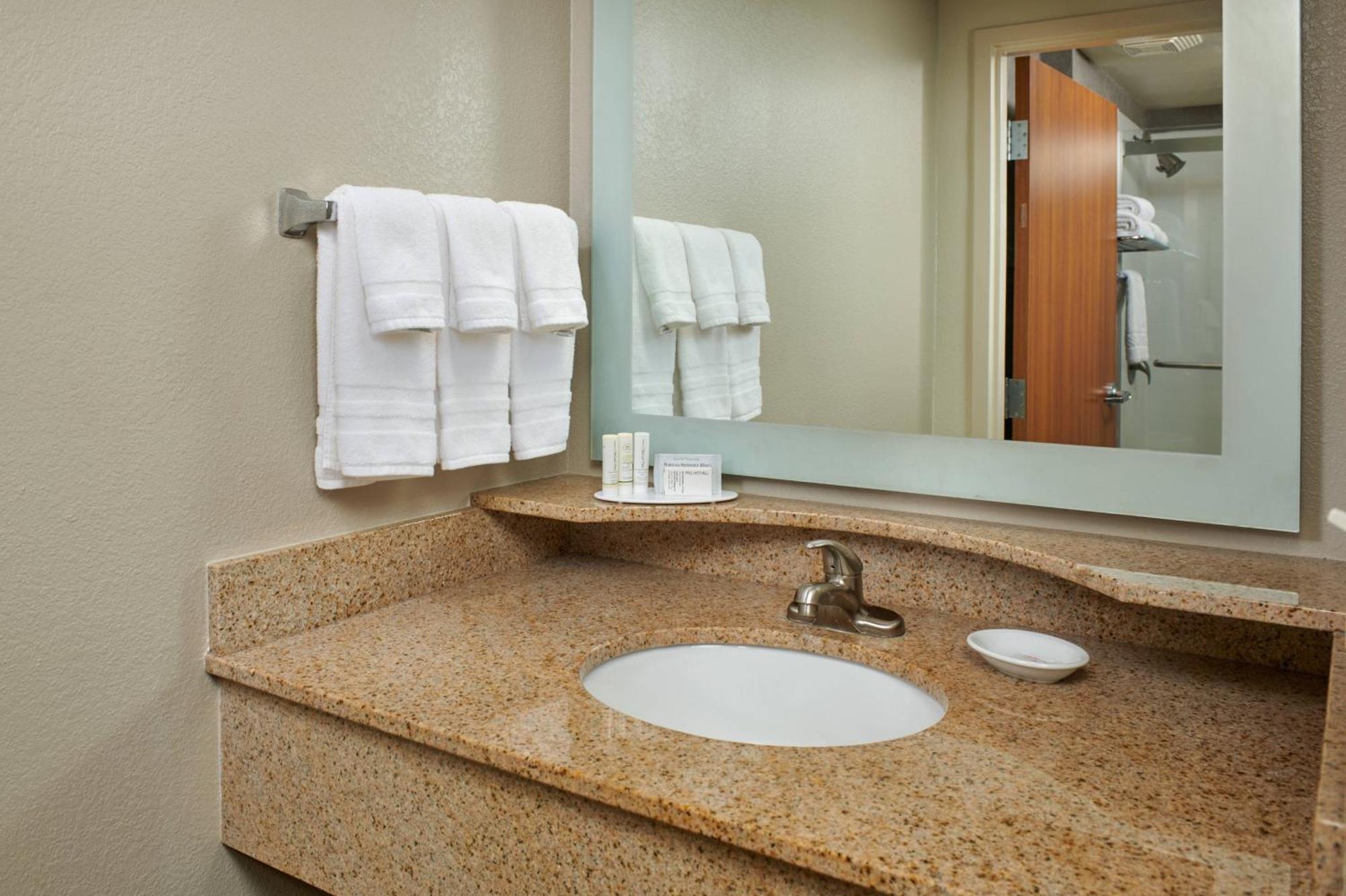 Springhill Suites By Marriott Baton Rouge North / Airport Εξωτερικό φωτογραφία